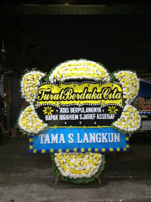 Papan Bunga Duka di Kedamean